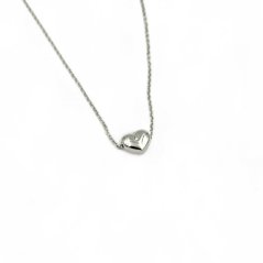 Romantický ocelový náhrdelník - srdce s kamínkem uprostřed